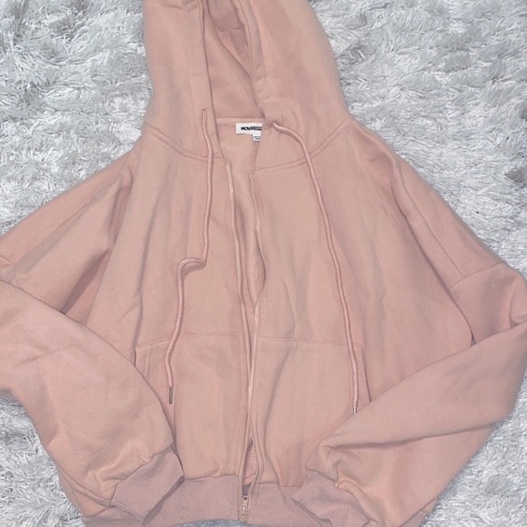 Light pink oversized cropped hoodie in size small. - Picture 1 of 3